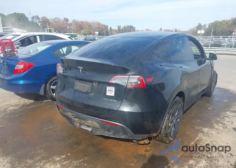 2025 Tesla Model Y Long Range Dual Motor All-Wheel Drive из США, поврежденный, VIN 7SAYGDEE9SA355439